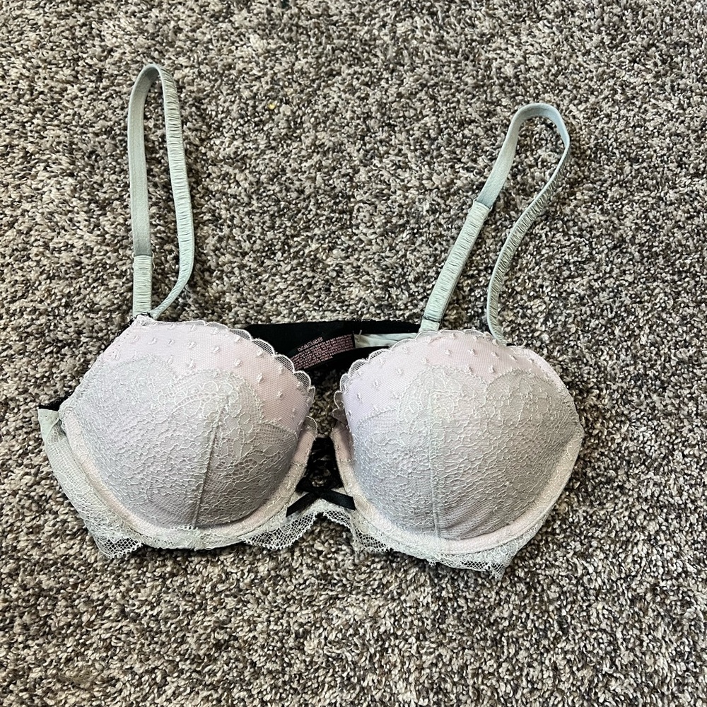 Victoria's Secret Lace Push-Up Bra - Light Purple, Silver and Black